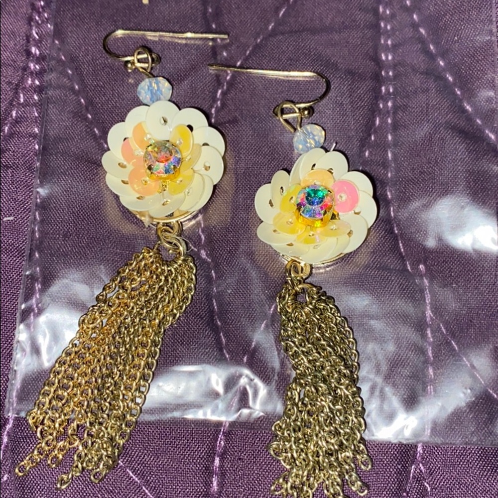 Earrings - Picture 2 of 2